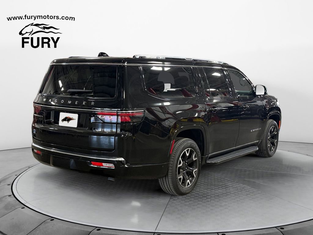 Used 2025 Jeep Wagoneer L Series III AWD/4WD image 3
