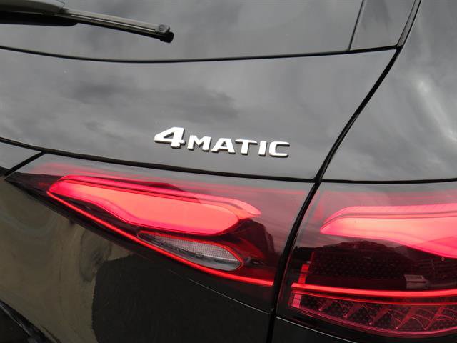 Used 2026 Mercedes-Benz GLC 300 4MATIC image 30