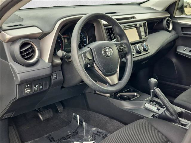Used 2018 Toyota RAV4 LE w/ All Weather Liner Package AWD/4WD image 10