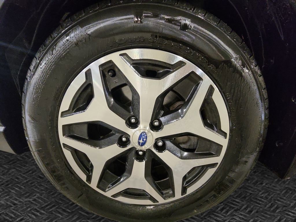 Used 2019 Subaru Forester Premium AWD/4WD image 12