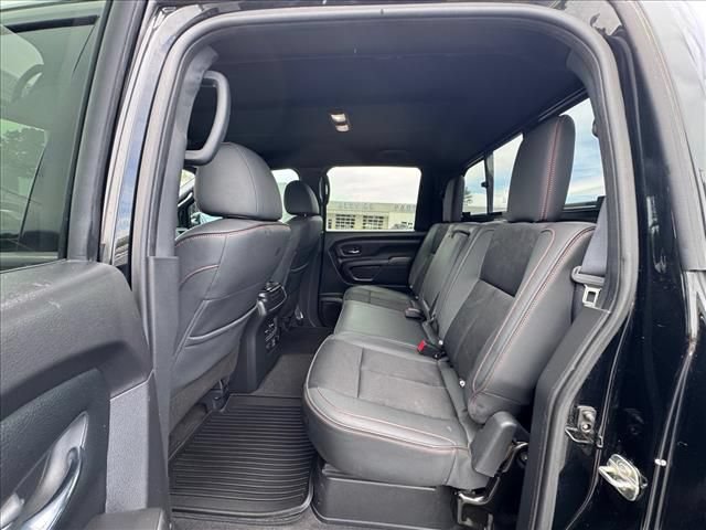 Used 2021 Nissan Titan PRO-4X AWD/4WD image 12