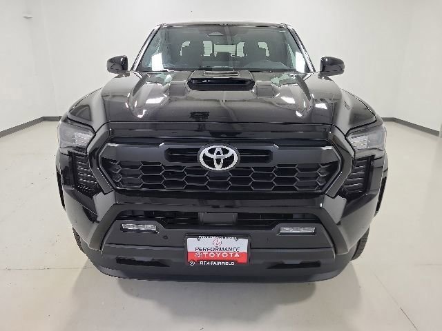 Used 2024 Toyota Tacoma TRD Sport w/ TRD Sport Upgrade Package AWD/4WD image 6
