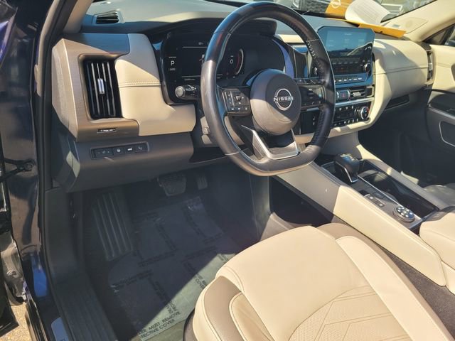 Certified 2022 Nissan Pathfinder Platinum w/ Cargo Package image 12