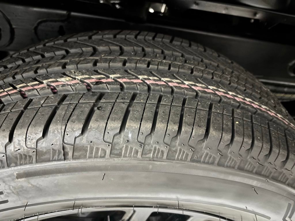 New 2026 GMC Sierra 1500 Elevation image 7