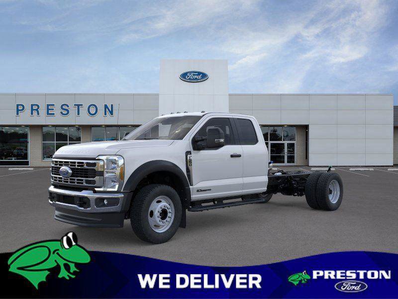 New 2025 Ford F550 4x4 SuperCab Super Duty