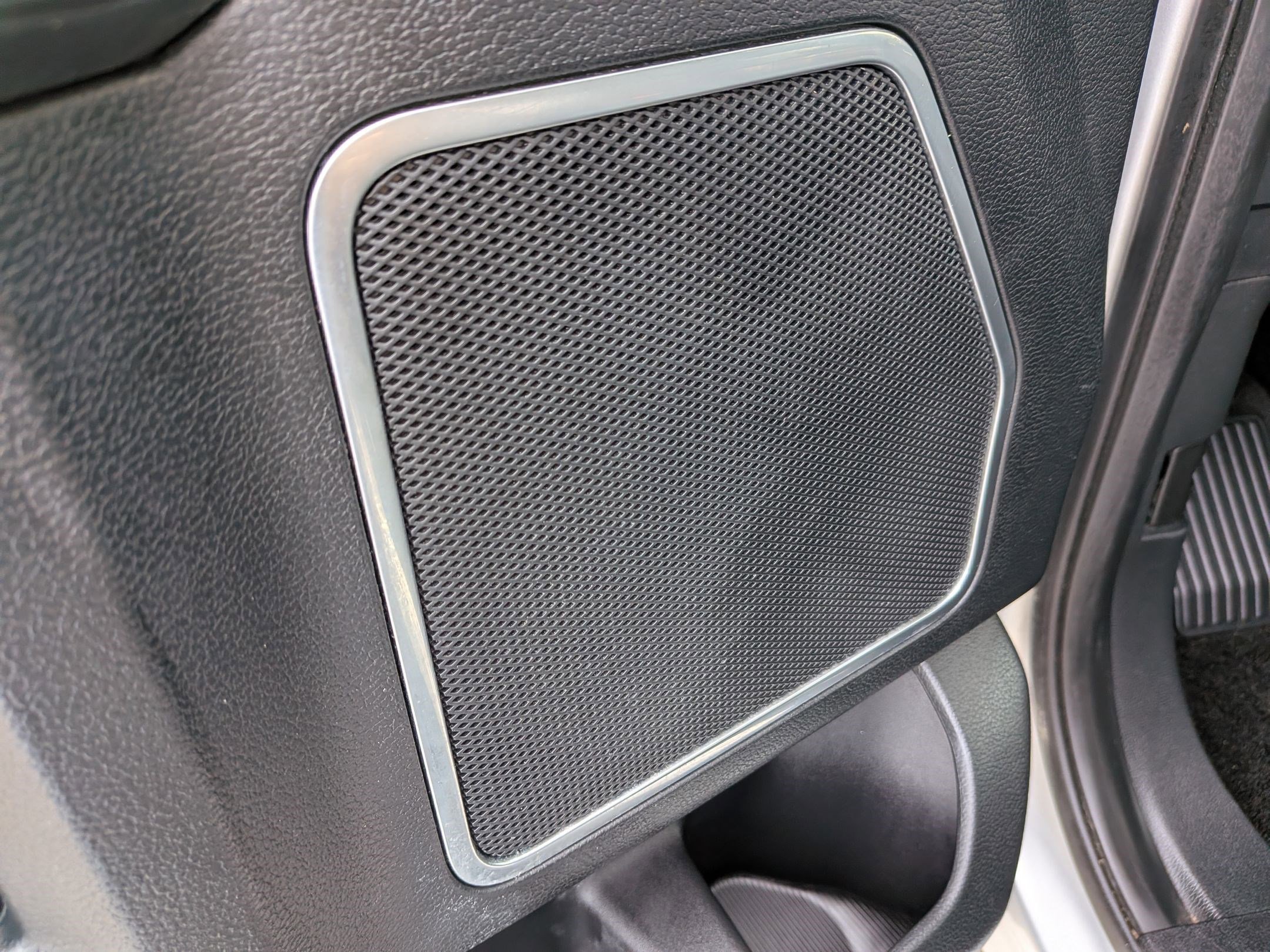 Used 2018 Ford F150 Limited w/ Trailer Tow Package image 16