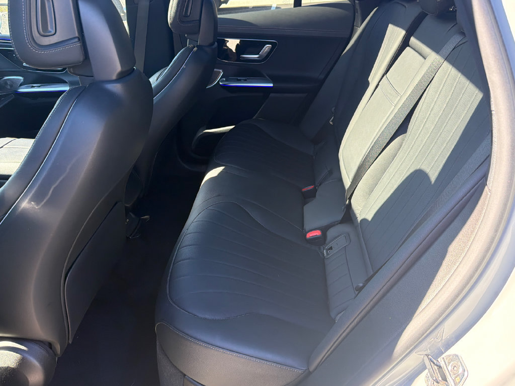 Used 2023 Mercedes-Benz EQE 500 4MATIC SUV image 6