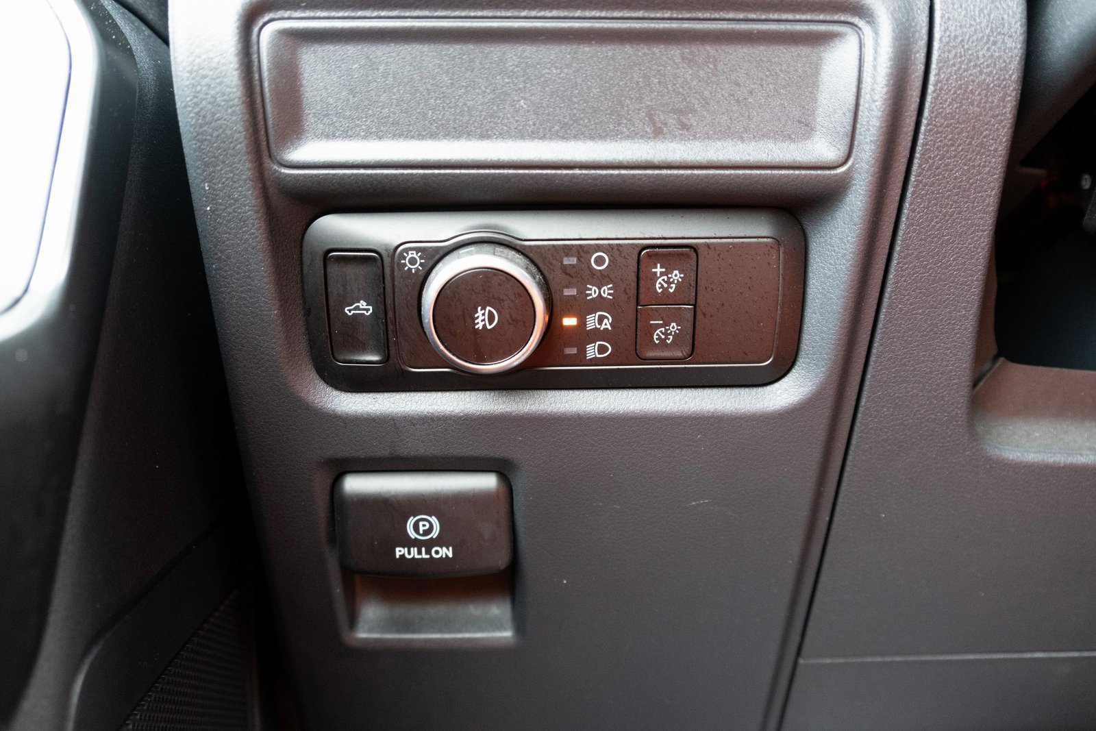 Used 2023 Ford F150 XL w/ Trailer Tow Package image 9