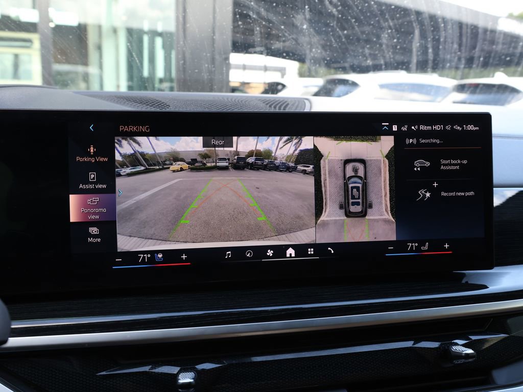 Used 2024 BMW X7 xDrive40i w/ M Sport Package image 41