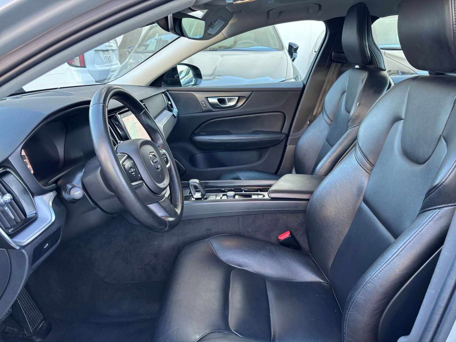 Used 2024 Volvo S60 B5 Core FWD image 26