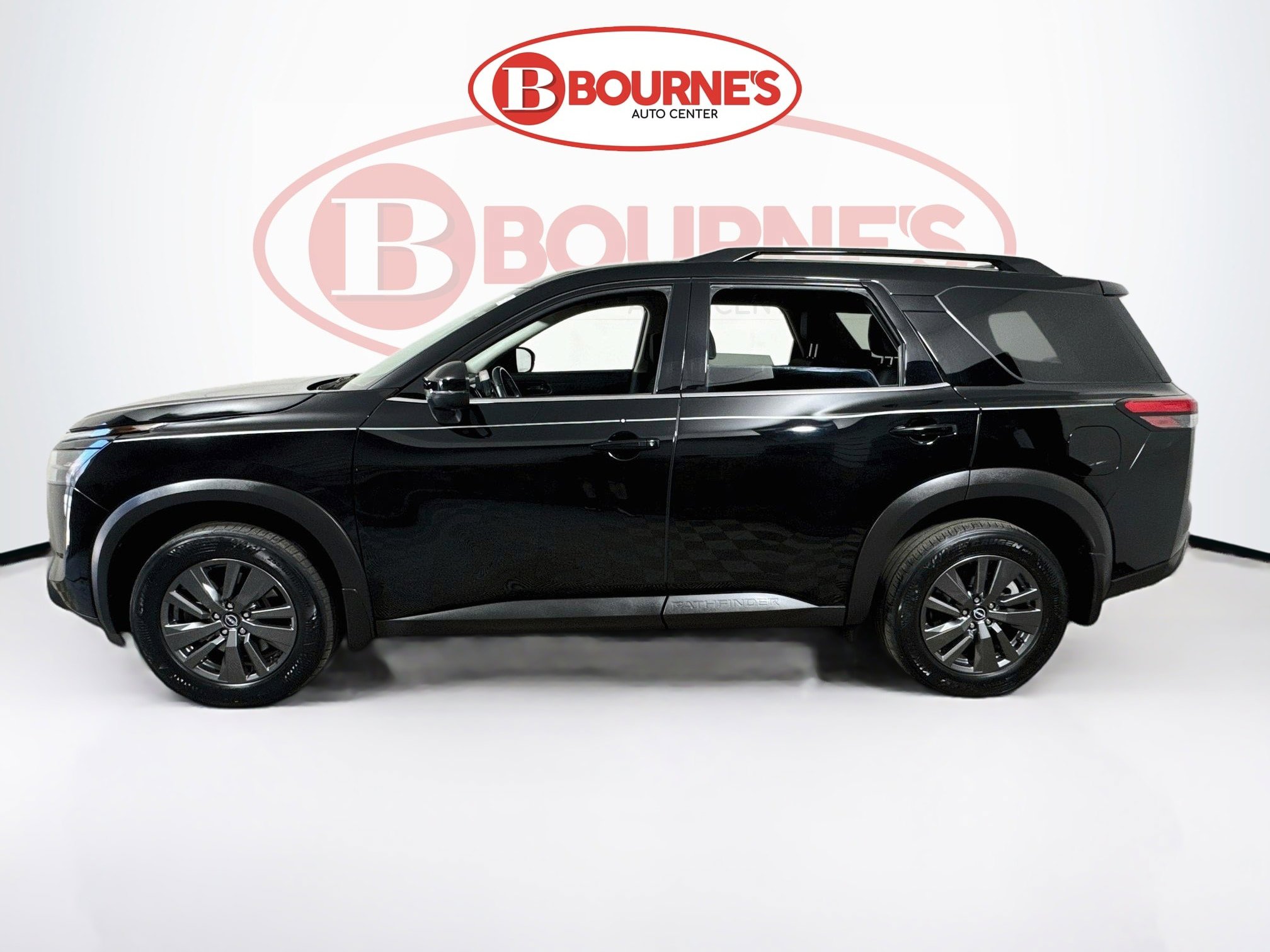 Used 2024 Nissan Pathfinder SV AWD/4WD image 7
