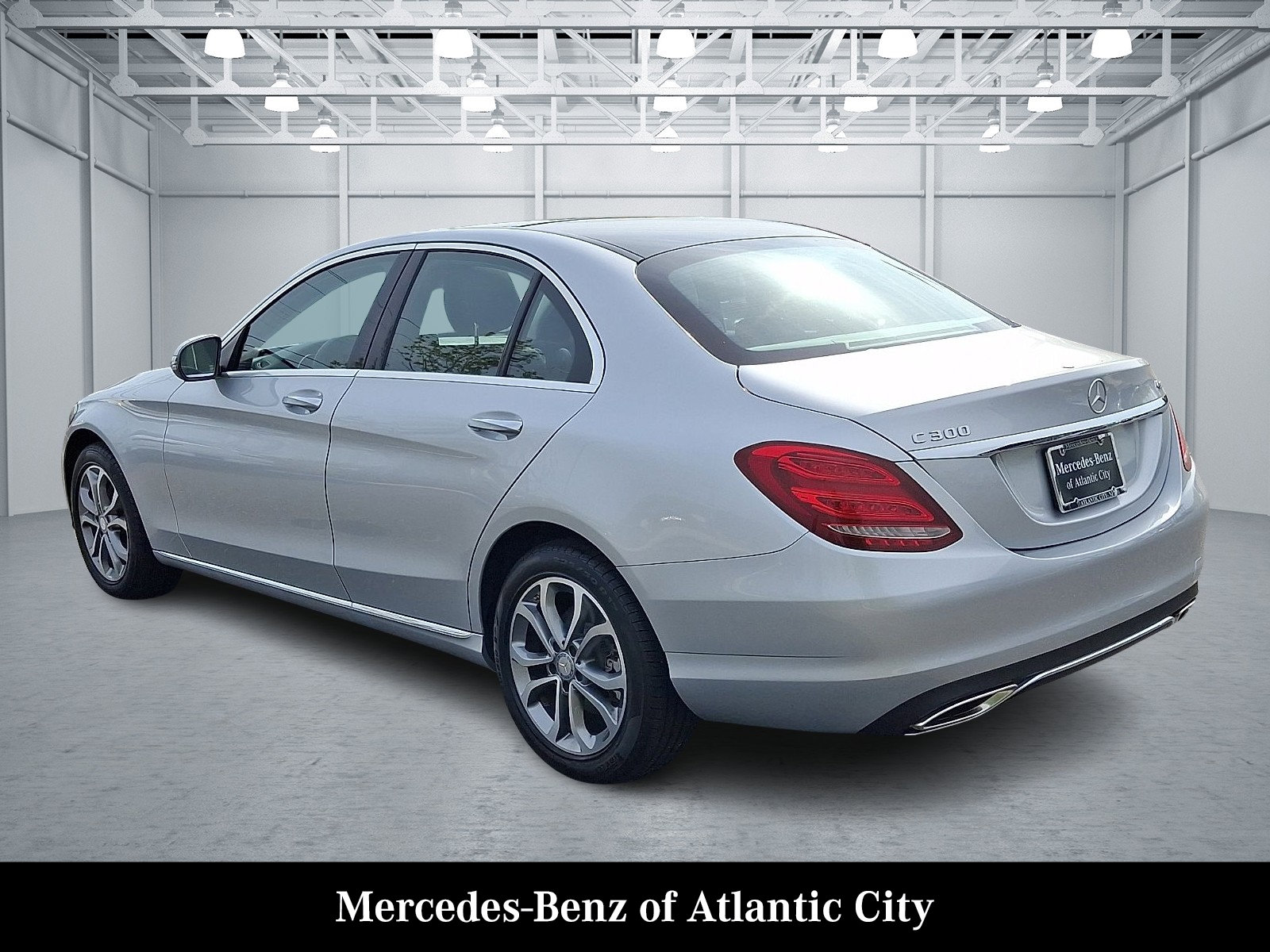 Certified 2017 Mercedes-Benz C 300 4MATIC Sedan image 4