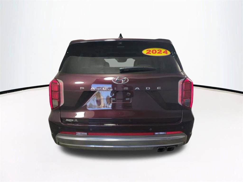 Used 2024 Hyundai Palisade Calligraphy FWD image 6