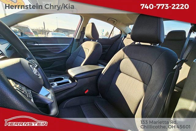 Used 2023 Nissan Altima 2.5 SV image 17