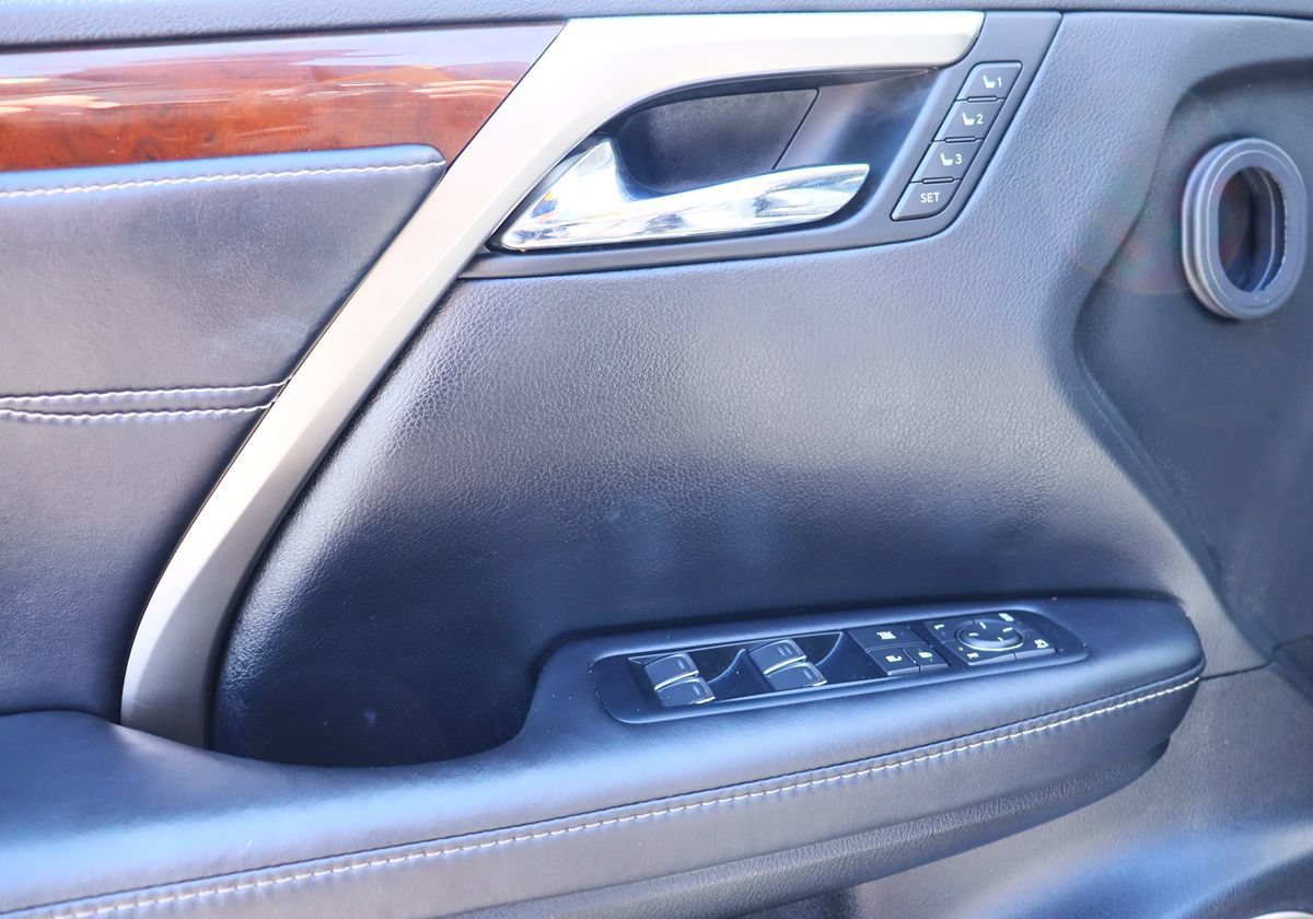 Used 2017 Lexus RX 350 FWD w/ Premium Package image 38