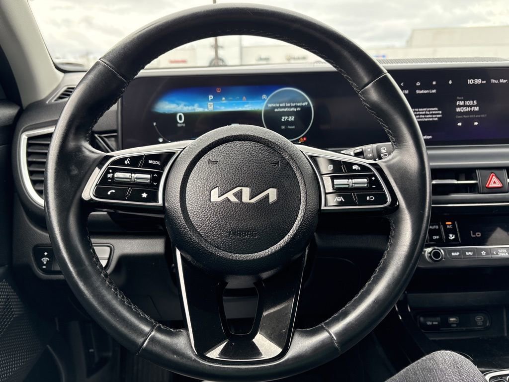 Used 2024 Kia Seltos S image 11