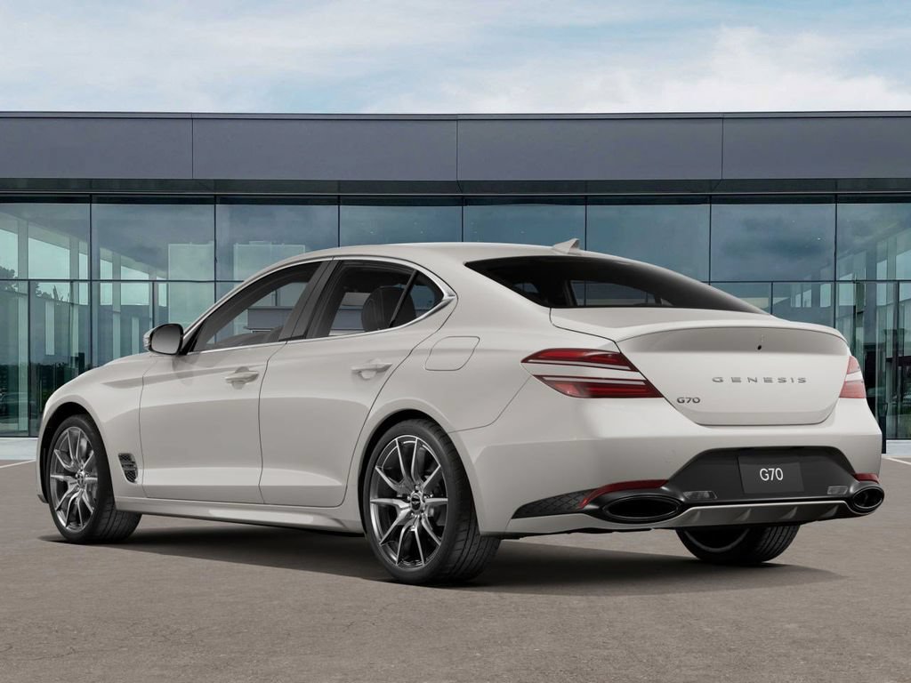 Used 2026 Genesis G70 2.5T RWD image 5