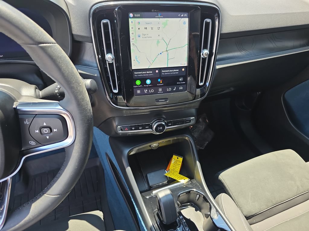 Certified 2023 Volvo C40 P8 Recharge Ultimate AWD/4WD image 31