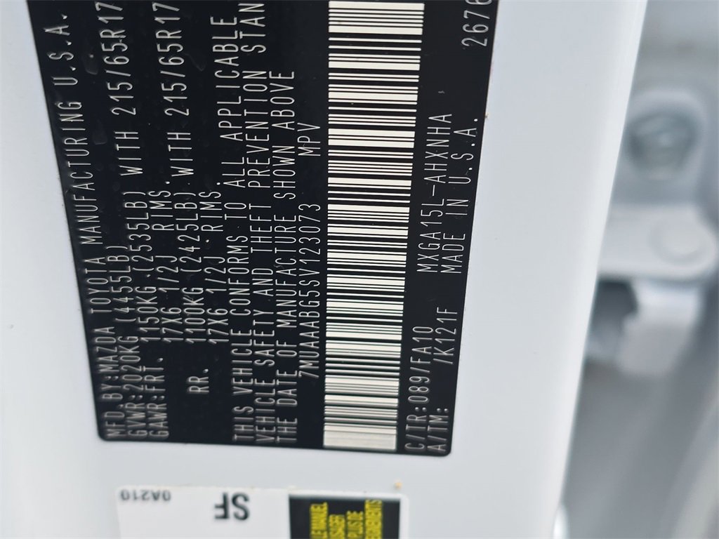 Used 2025 Toyota Corolla Cross L image 14