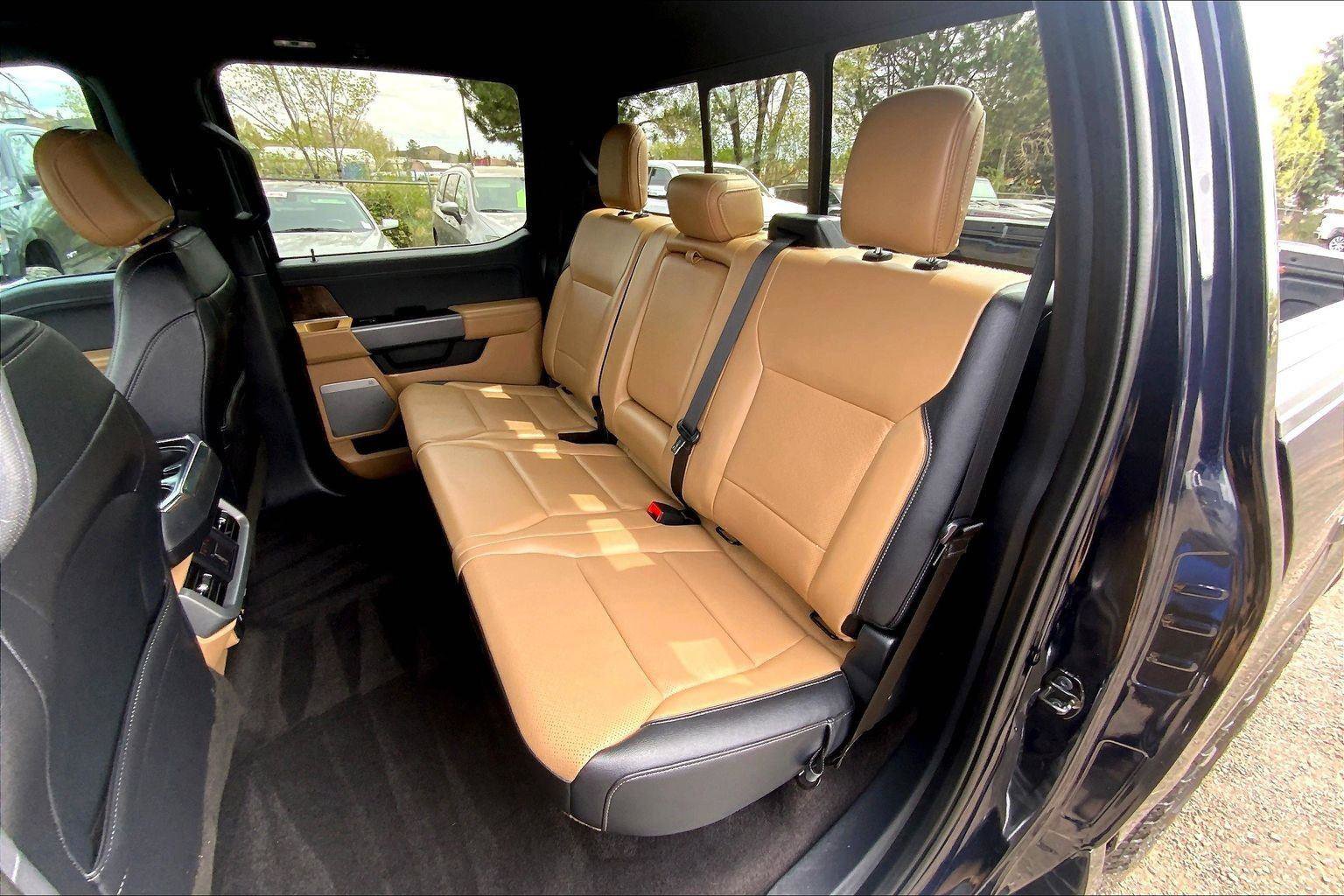 Used 2022 Ford F150 Lariat w/ Equipment Group 502A High image 26