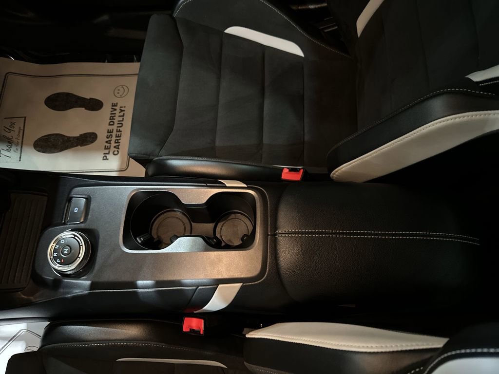 Used 2022 Ford Mustang Shelby GT500 w/ Technology Package image 22