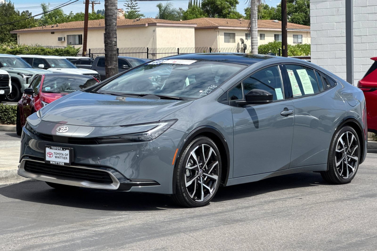 Used 2023 Toyota Prius Prime Premium FWD image 10