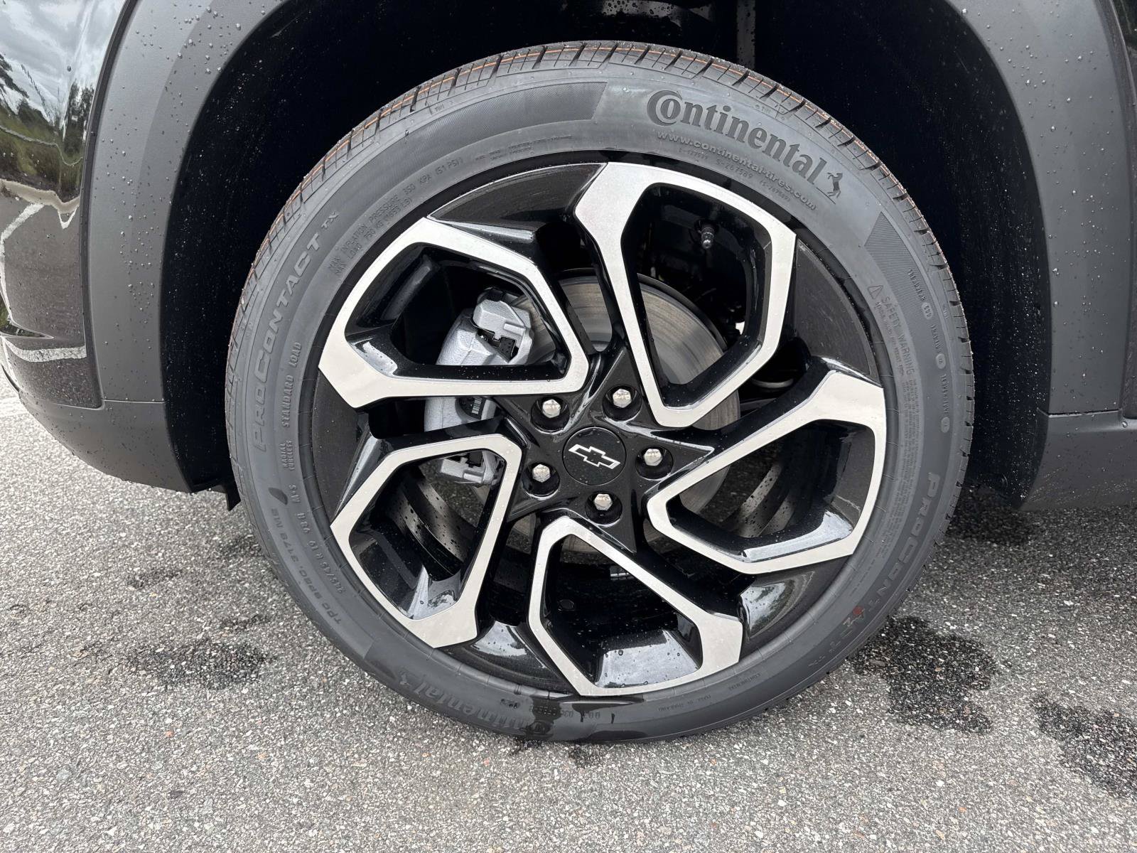 New 2026 Chevrolet Trax RS w/ Driver Confidence Package FWD image 32