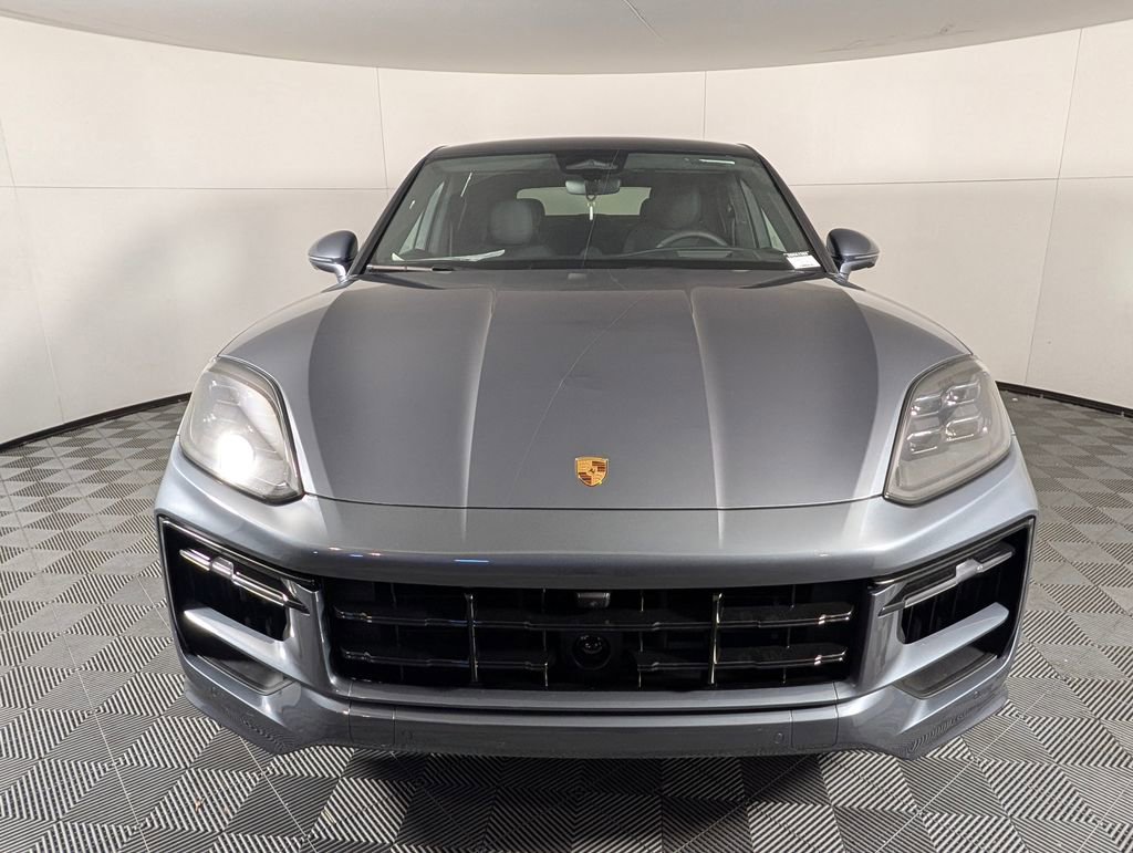 New 2026 Porsche Cayenne GTS image 10