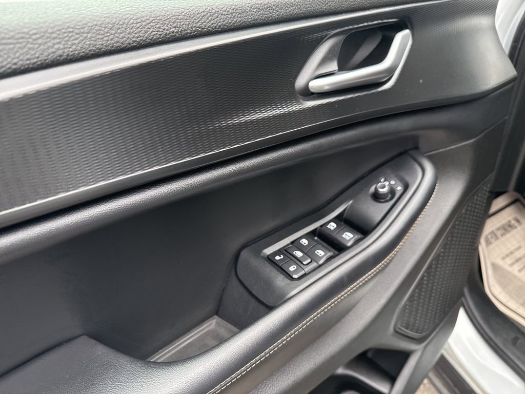 Used 2024 Jeep Grand Cherokee L Altitude image 51