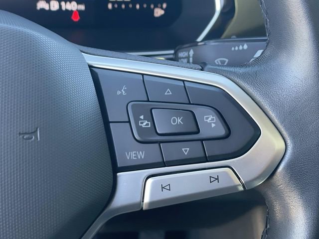 Used 2023 Volkswagen Jetta SE w/ Panoramic Sunroof Package image 9