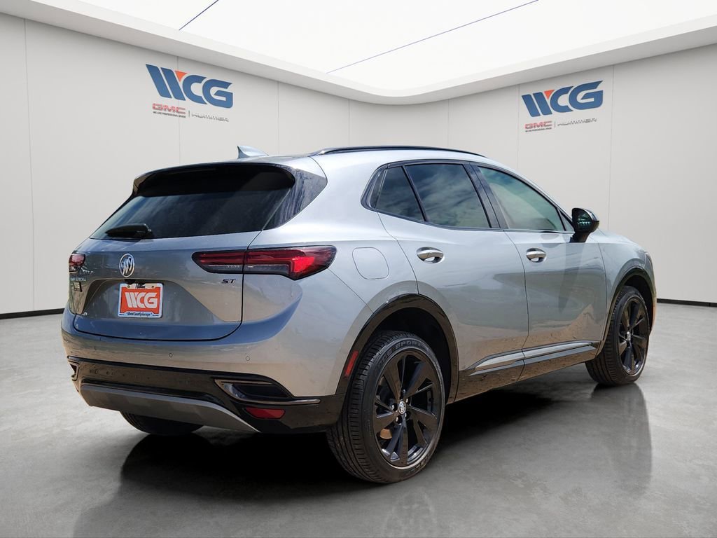 Used 2023 Buick Envision Essence w/ Sport Touring Package AWD/4WD image 4