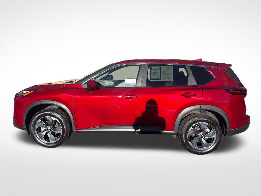 Used 2025 Nissan Rogue SV AWD/4WD image 7
