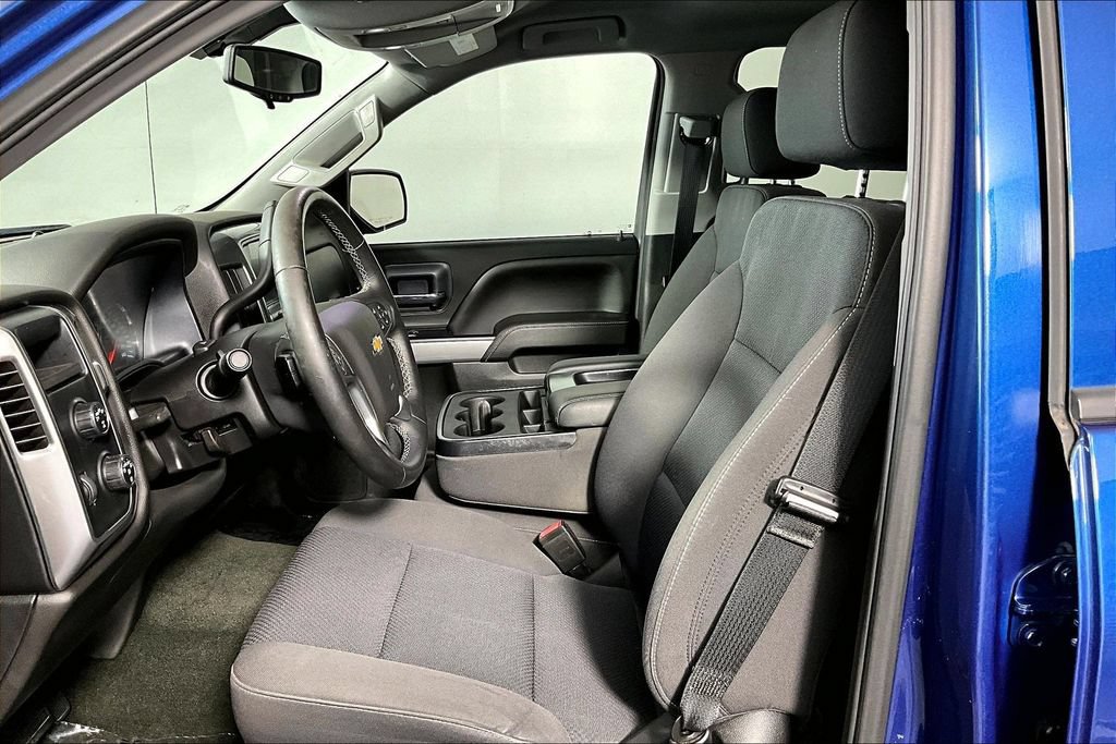 Used 2018 Chevrolet Silverado 1500 LT w/ All Star Edition AWD/4WD image 13