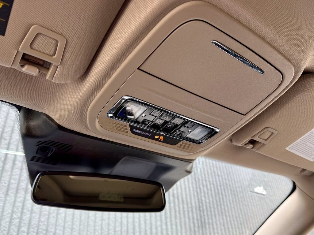 New 2025 Lincoln Corsair Grand Touring AWD/4WD image 33
