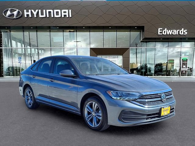 Used 2024 Volkswagen Jetta SE FWD image 8