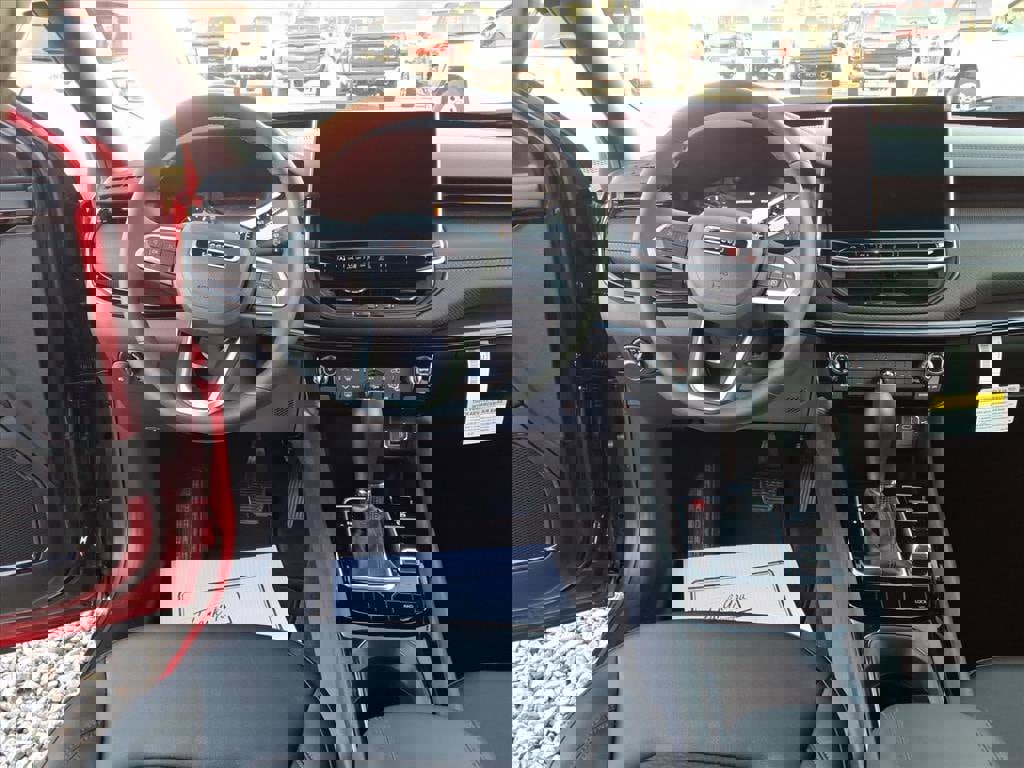 New 2026 Jeep Compass Latitude image 12