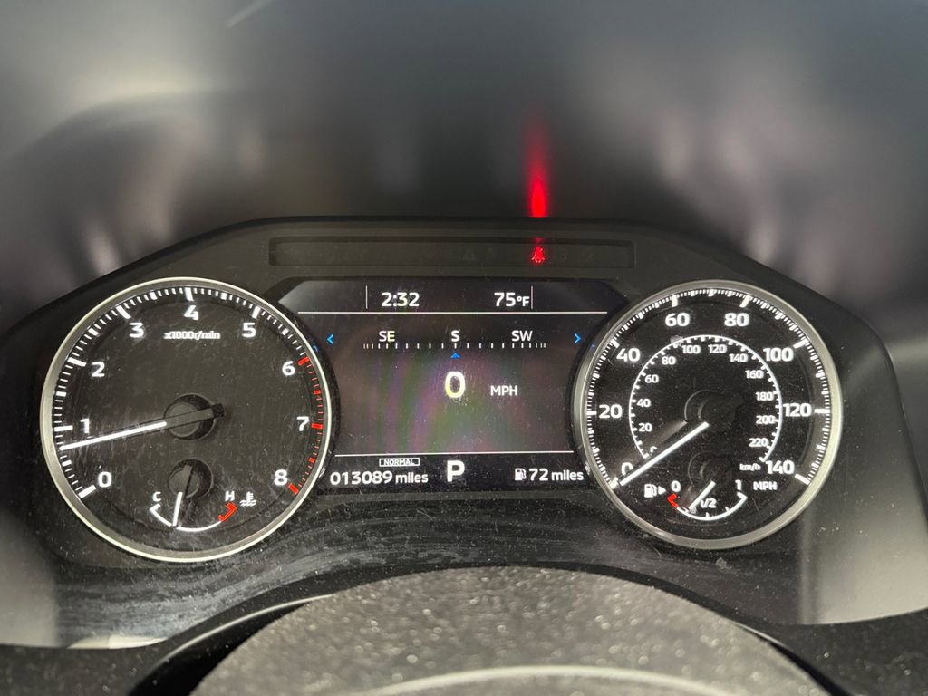 Used 2024 Mitsubishi Outlander SE AWD/4WD image 16