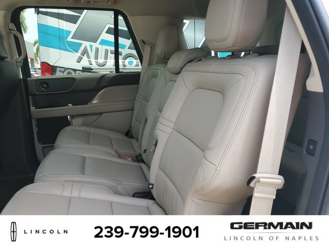 Certified 2024 Lincoln Navigator Premiere AWD/4WD image 20