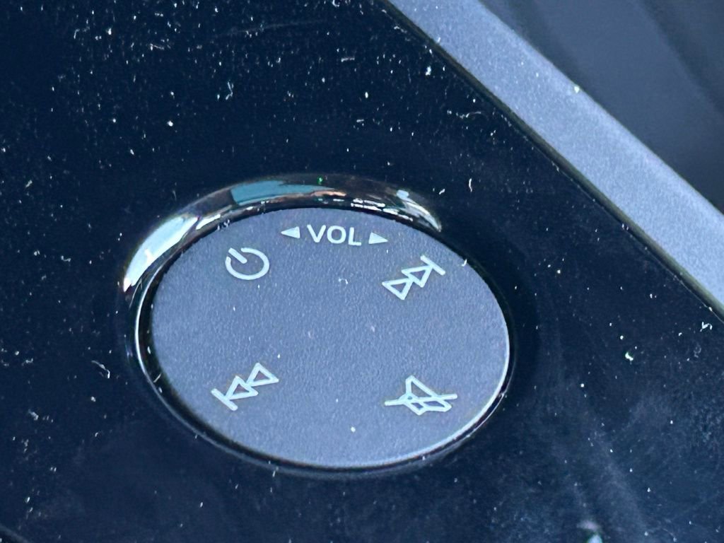 Used 2024 Audi Q4 e-tron Premium w/ Convenience Package image 27