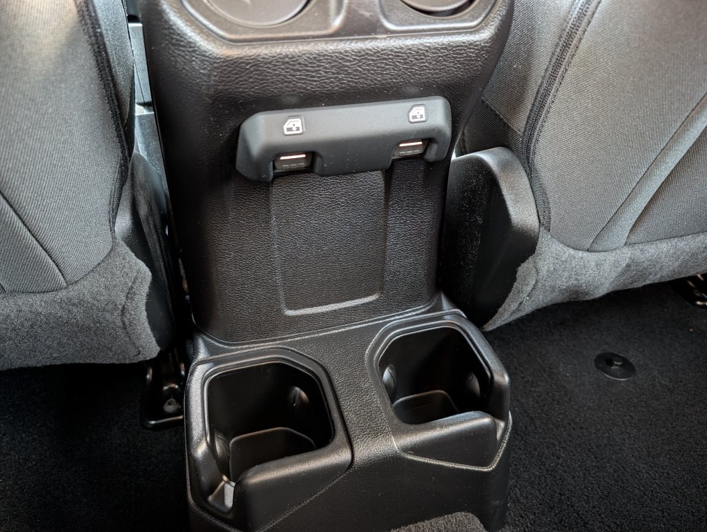 Used 2020 Jeep Wrangler Unlimited Sport AWD/4WD image 21