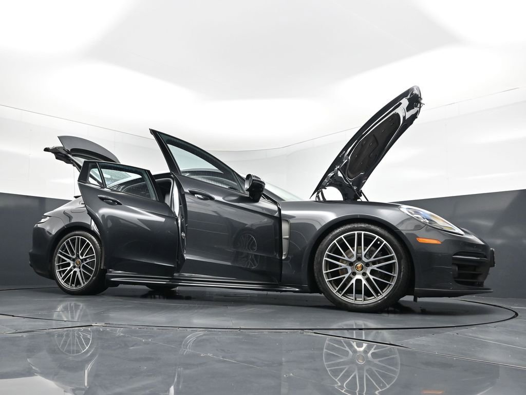 Certified 2023 Porsche Panamera 4 Platinum Edition w/ Assistance Package AWD/4WD image 34