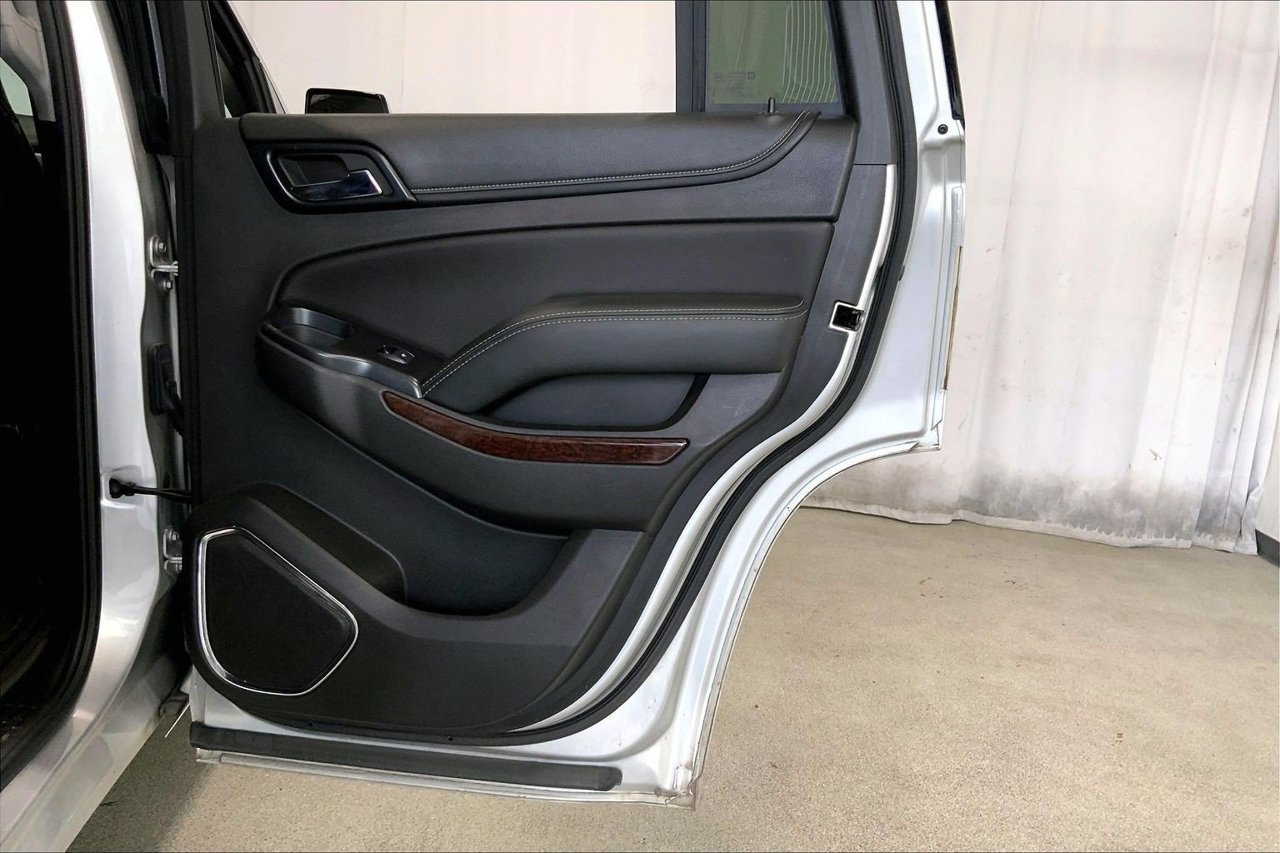 Used 2018 GMC Yukon SLE w/ SLE Value Package RWD image 23
