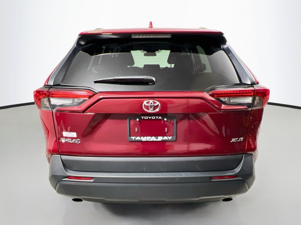 Used 2025 Toyota RAV4 XLE FWD image 4