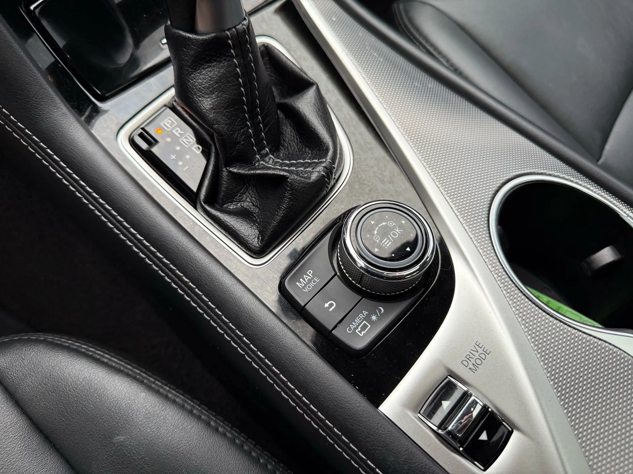 Used 2016 INFINITI Q50 3.0t Premium w/ Driver Assistance Package image 14