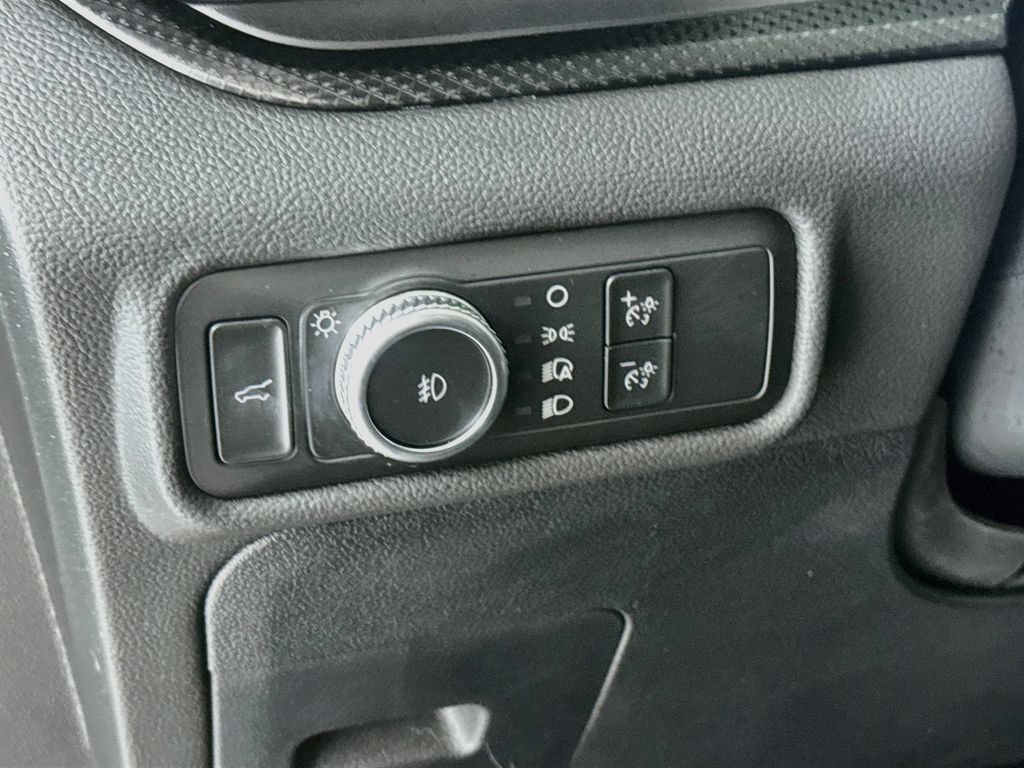 Used 2022 Ford Explorer ST w/ Equipment Group 401A AWD/4WD image 11