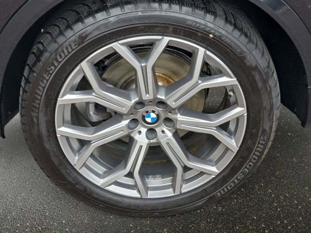 Used 2024 BMW X7 xDrive40i AWD/4WD image 37