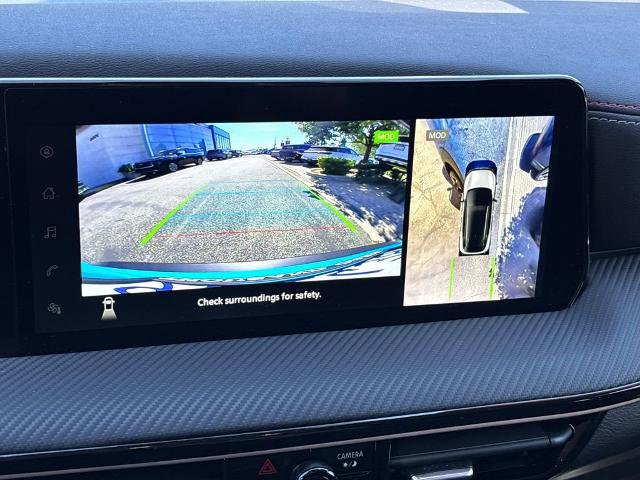 Certified 2025 Nissan Kicks SR FWD image 22