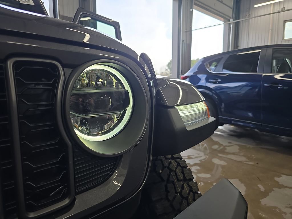 New 2026 Jeep Gladiator Rubicon image 32