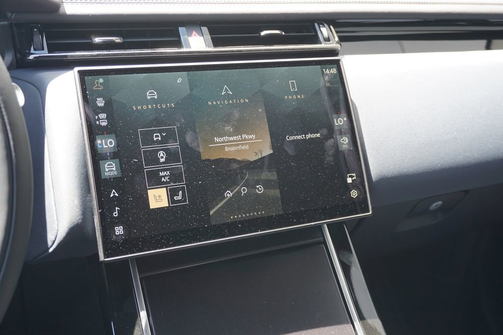 New 2026 Land Rover Range Rover Velar Dynamic SE image 15