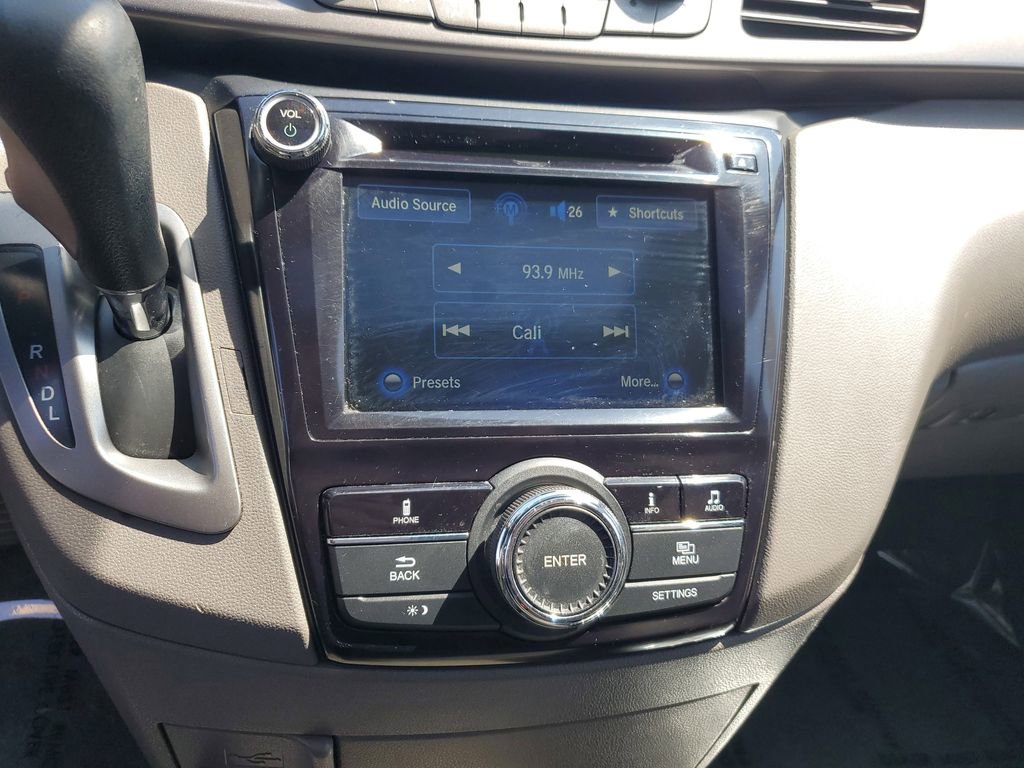 Used 2015 Honda Odyssey EX-L image 31